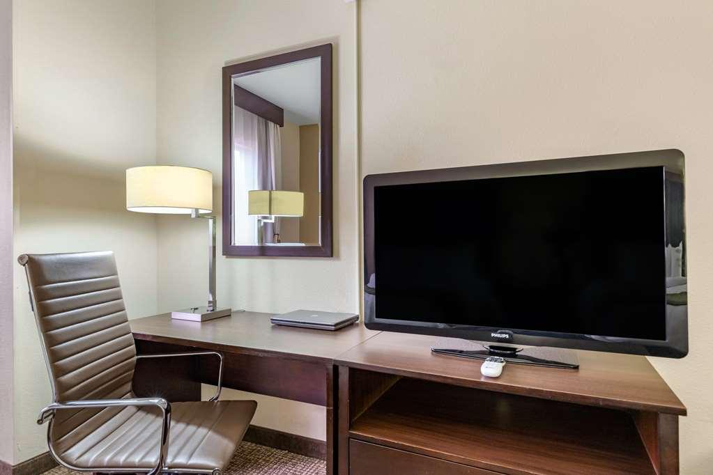 Comfort Inn & Suites Lakeside Eagle Pass Room photo