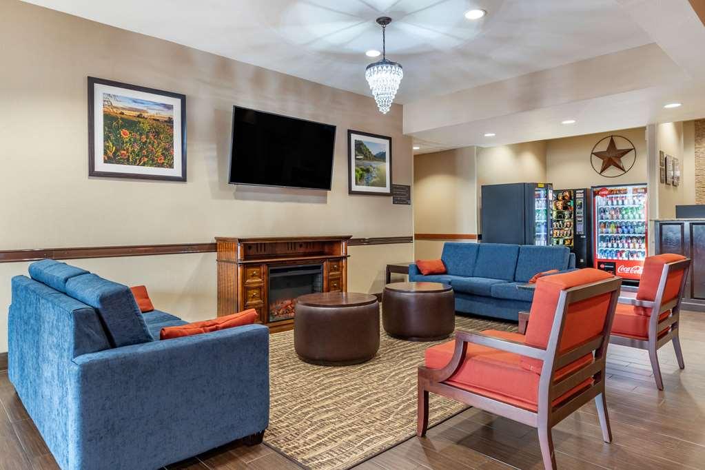 Comfort Inn & Suites Lakeside Eagle Pass Interior photo